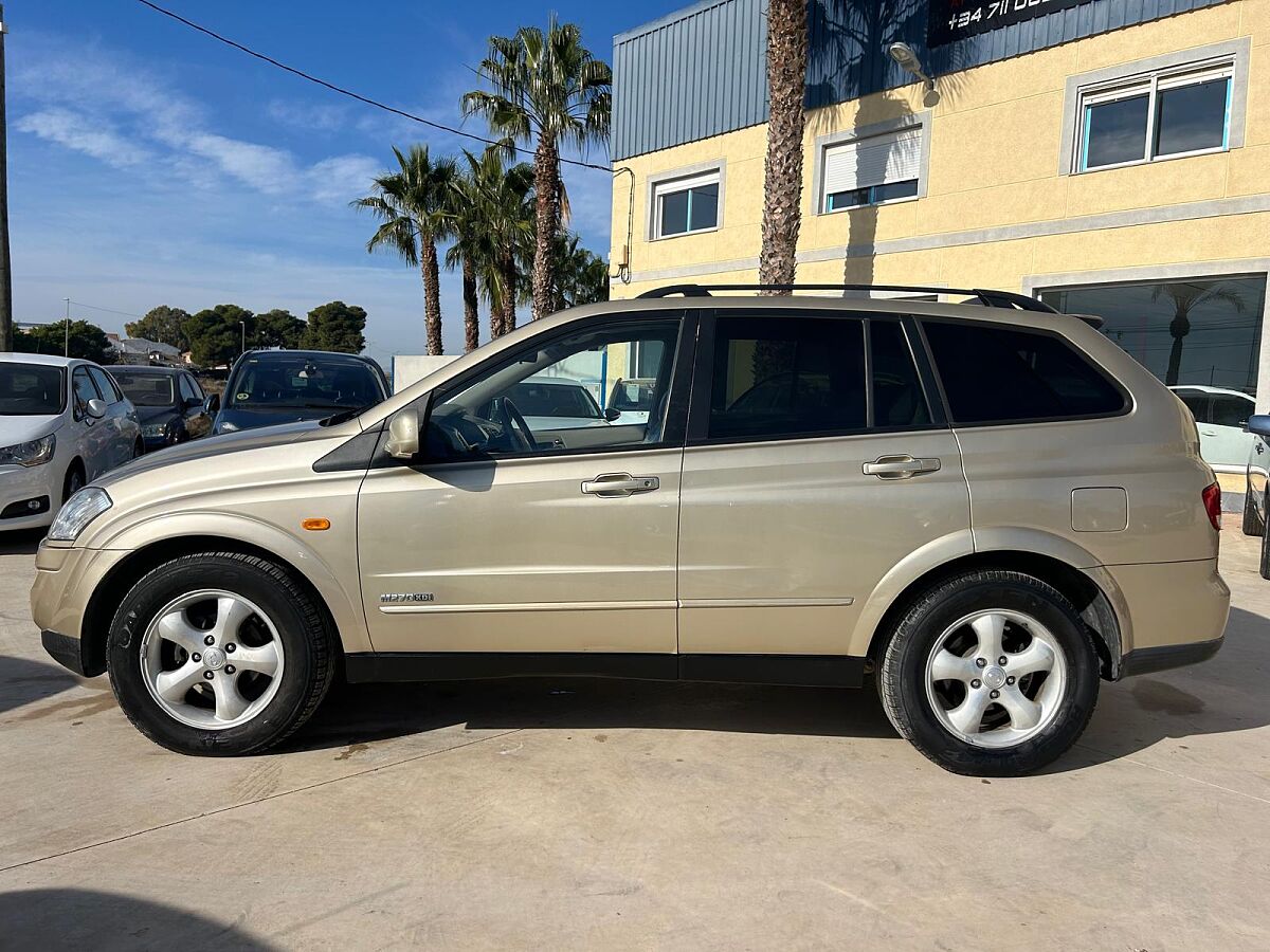 SSANGYONG KYRON 2.7 XDI AUTO 4X4 SPANISH LHD IN SPAIN 125000 MILES SUPERB 2007